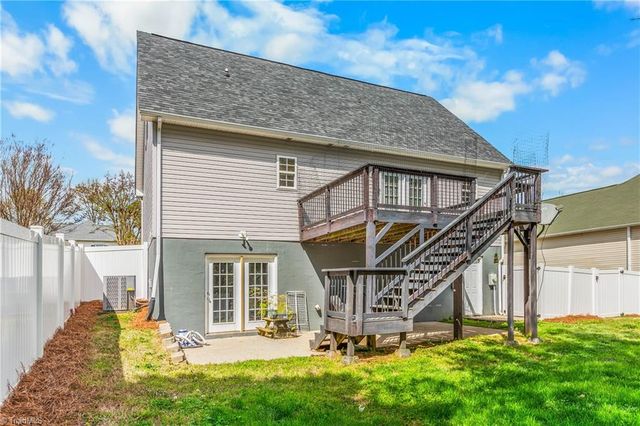 4542 Bottoms Rock Lane, Pfafftown, NC 27040