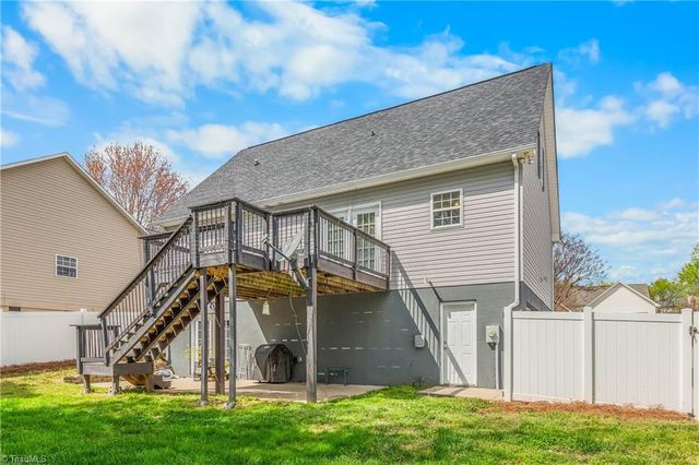 4542 Bottoms Rock Lane, Pfafftown, NC 27040