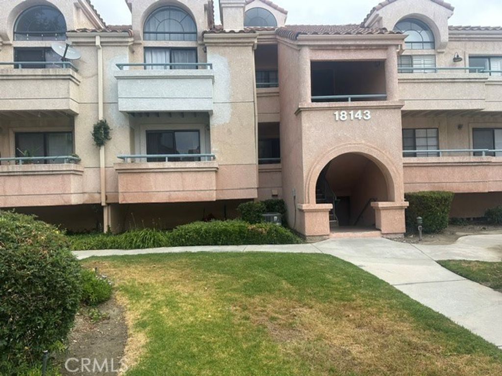 18143 Erik Court 235, Canyon Country, CA 91387