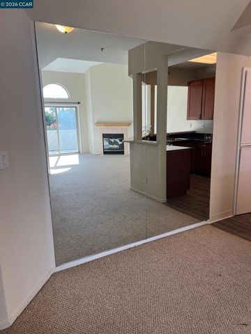 25938 25938 Kay Ave 322, Hayward, CA 94545