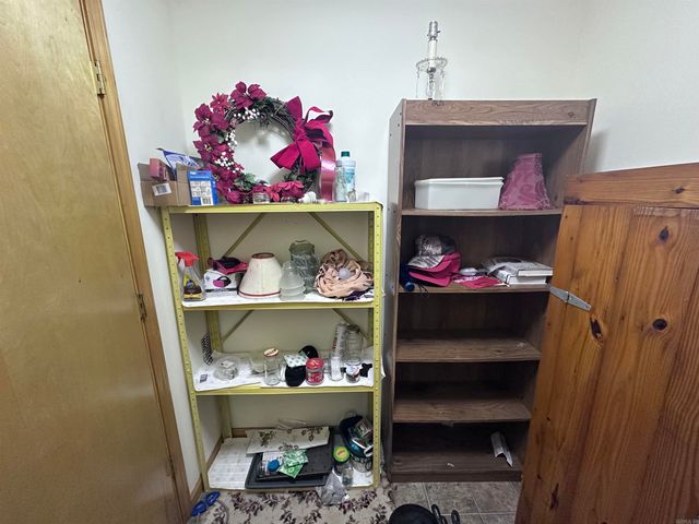 1377 W Court Street, Piggott, AR 72454