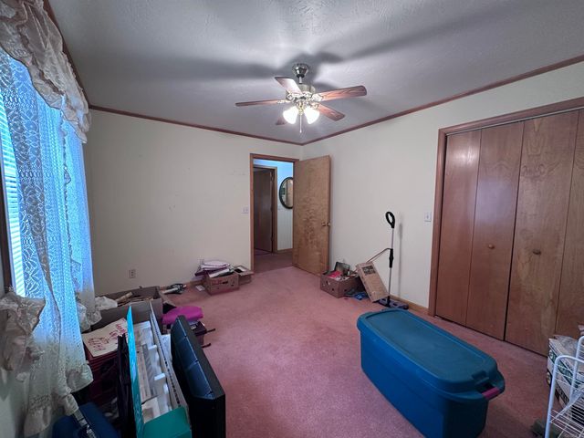 1377 W Court Street, Piggott, AR 72454