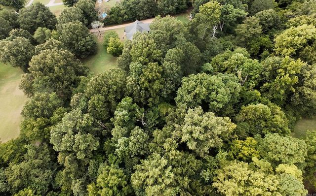 1377 W Court Street, Piggott, AR 72454