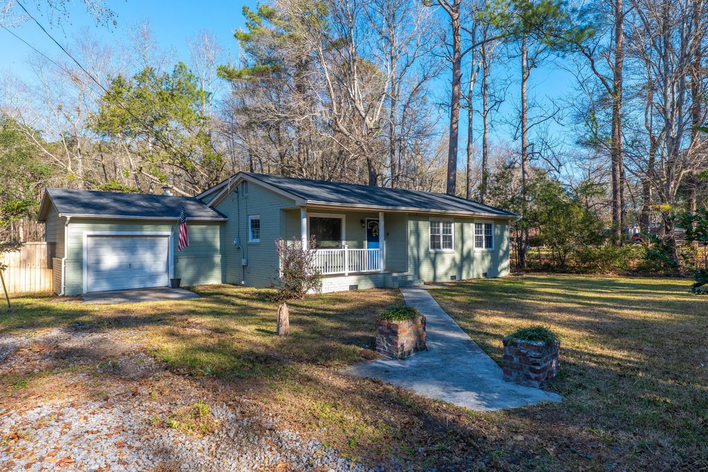 1260 Ridge Road, Ridgeville, SC 29472