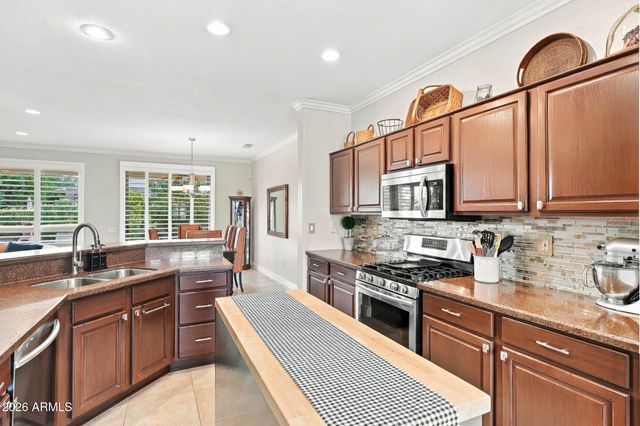 20140 N GOLDEN BARREL Drive, Surprise, AZ 85374