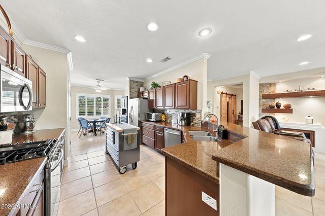 20140 N GOLDEN BARREL Drive, Surprise, AZ 85374