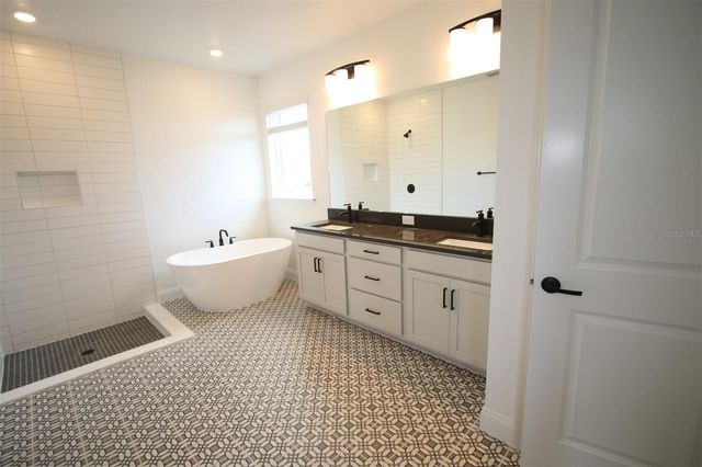 3222 VOYAGER AVENUE, St Cloud, FL 34771