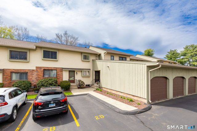 204 Summer Hill Drive 204, South Windsor, CT 06074