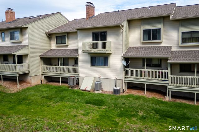 204 Summer Hill Drive 204, South Windsor, CT 06074