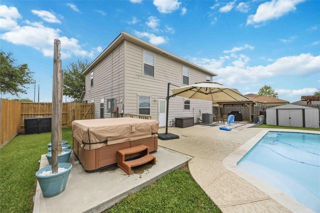 4202 Fielder Green Lane, Richmond, TX 77469