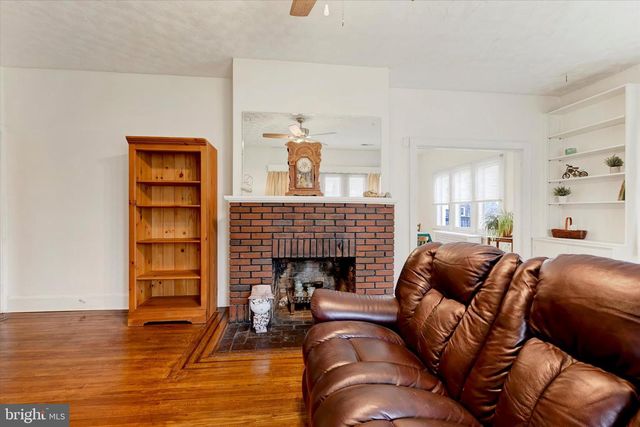 5 LIBERTY PKWY, Baltimore, MD 21222