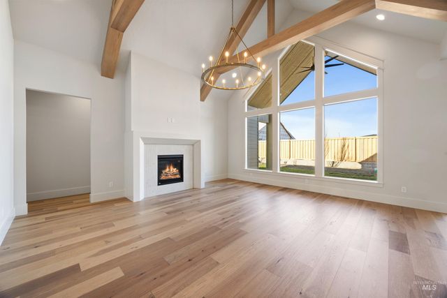 938 E Crescendo St, Meridian, ID 83642