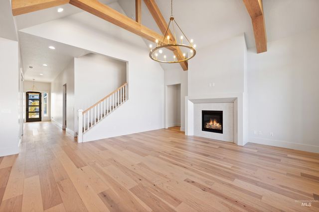 938 E Crescendo St, Meridian, ID 83642
