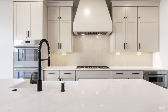 938 E Crescendo St, Meridian, ID 83642