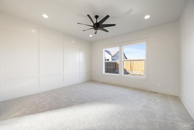 938 E Crescendo St, Meridian, ID 83642
