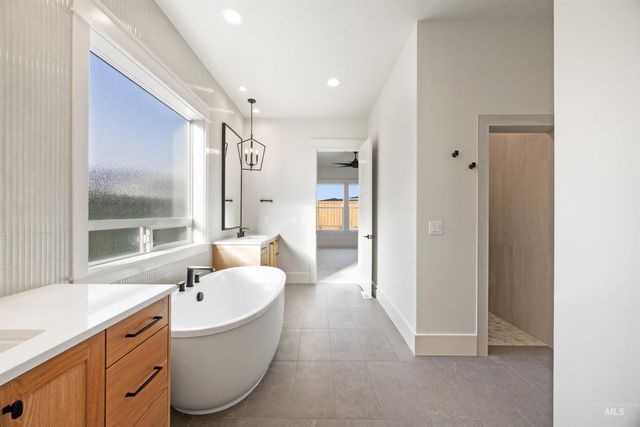 938 E Crescendo St, Meridian, ID 83642