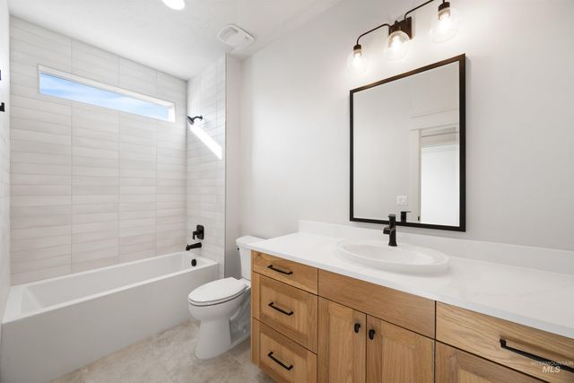 938 E Crescendo St, Meridian, ID 83642