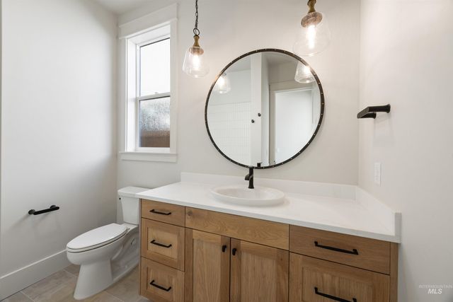 938 E Crescendo St, Meridian, ID 83642