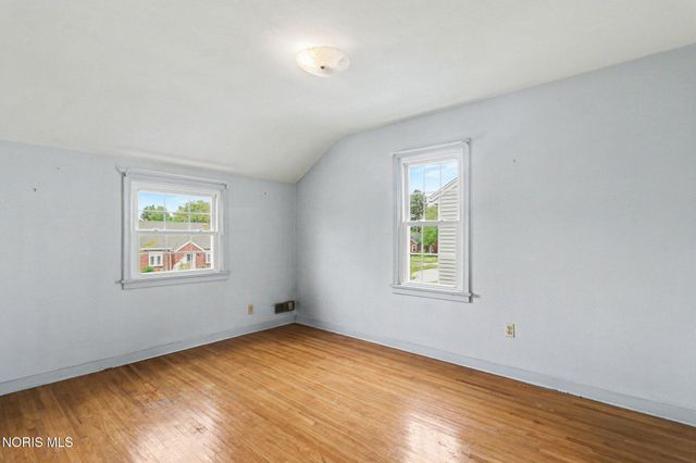 2647 Stamford Drive, Toledo, OH 43614