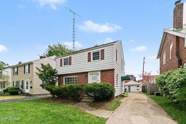 2647 Stamford Drive, Toledo, OH 43614