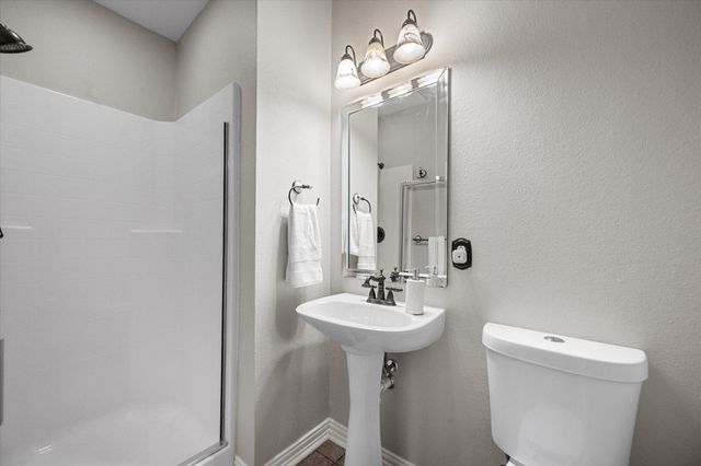 1116 Brook Arbor Drive, Mansfield, TX 76063