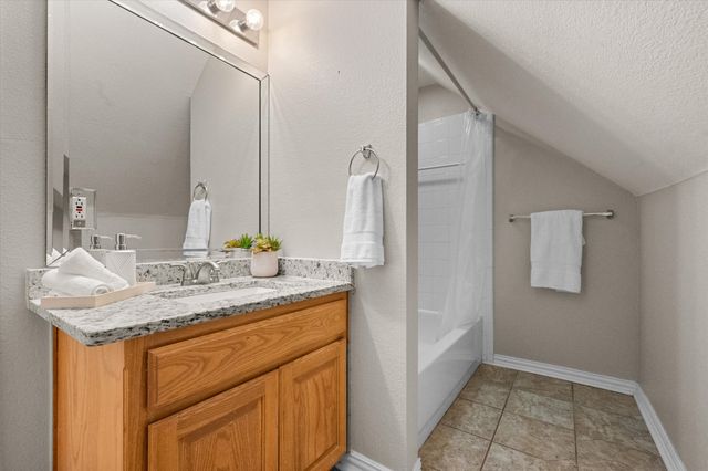 1116 Brook Arbor Drive, Mansfield, TX 76063