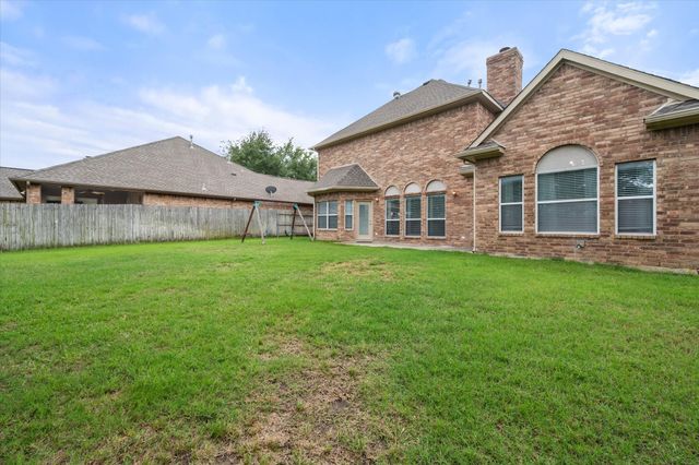 1116 Brook Arbor Drive, Mansfield, TX 76063