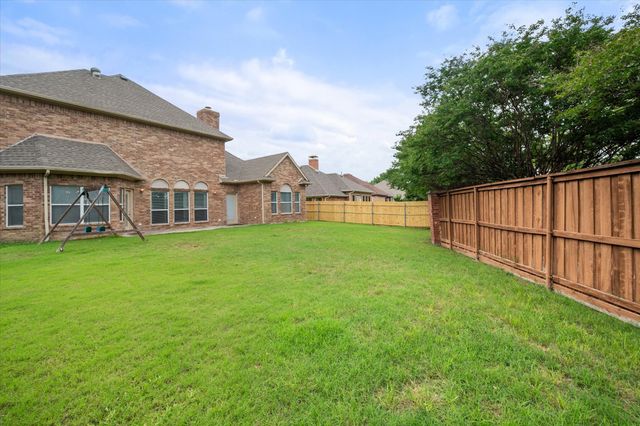 1116 Brook Arbor Drive, Mansfield, TX 76063