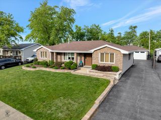 14635 S 135th Avenue, Lockport, IL 60441