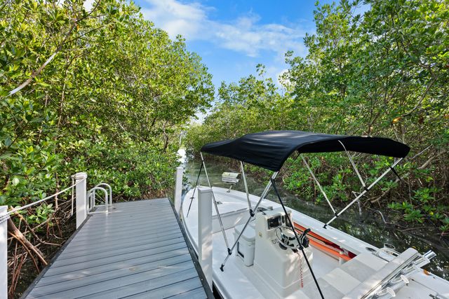 1325 Avenue H, Marathon, FL 33050