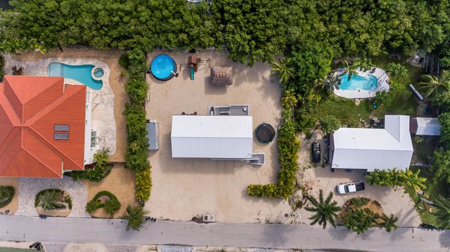 1325 Avenue H, Marathon, FL 33050