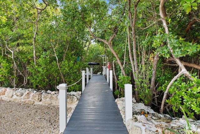 1325 Avenue H, Marathon, FL 33050