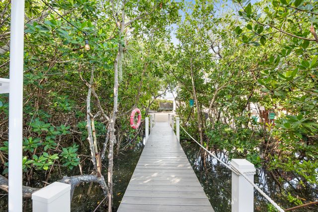 1325 Avenue H, Marathon, FL 33050