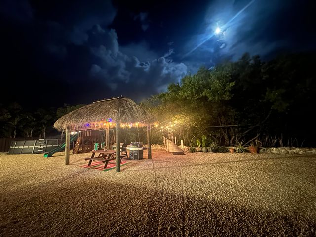 1325 Avenue H, Marathon, FL 33050