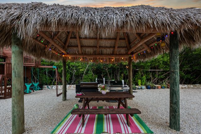 1325 Avenue H, Marathon, FL 33050