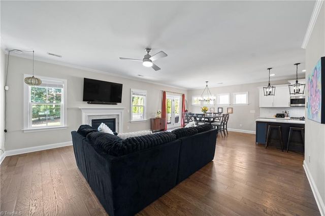 2748 Bartlett Lane, Clemmons, NC 27012