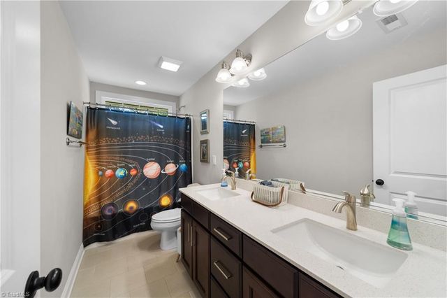 2748 Bartlett Lane, Clemmons, NC 27012
