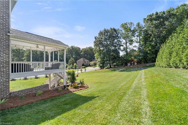 2748 Bartlett Lane, Clemmons, NC 27012