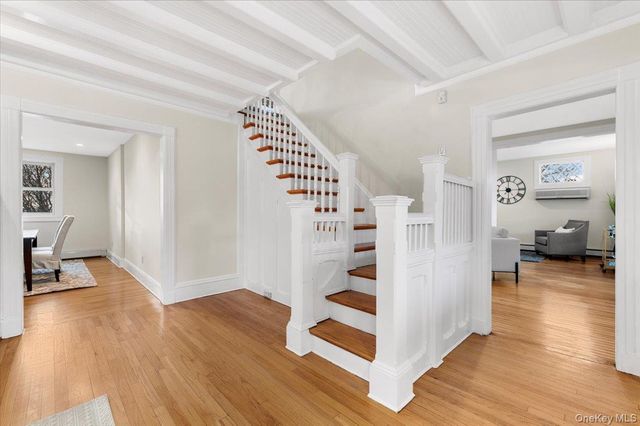 68 A Carlton Avenue, Port Washington, NY 11050