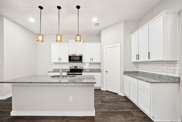 5407 Pearl Vly, San Antonio, TX 78242