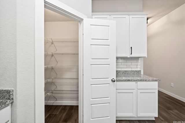 5407 Pearl Vly, San Antonio, TX 78242