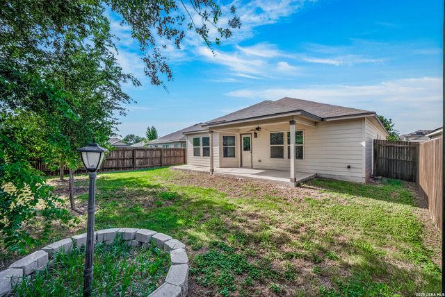 5407 Pearl Vly, San Antonio, TX 78242