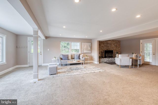 10708 ANGLO HILL RD, Cockeysville, MD 21030