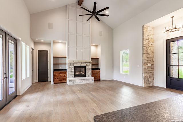 34784 ANSLEY RIDGE TRL, Bulverde, TX 78163