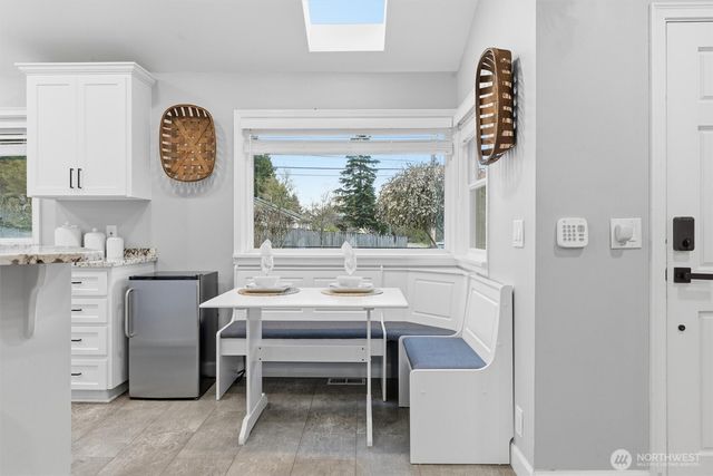 320 NW 110th Street, Seattle, WA 98177