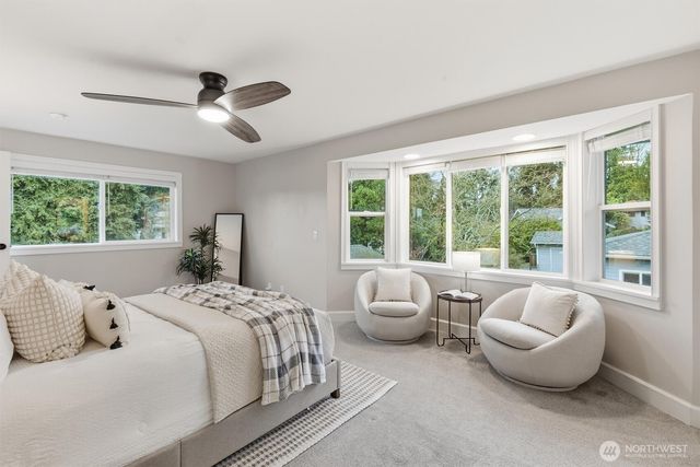 320 NW 110th Street, Seattle, WA 98177