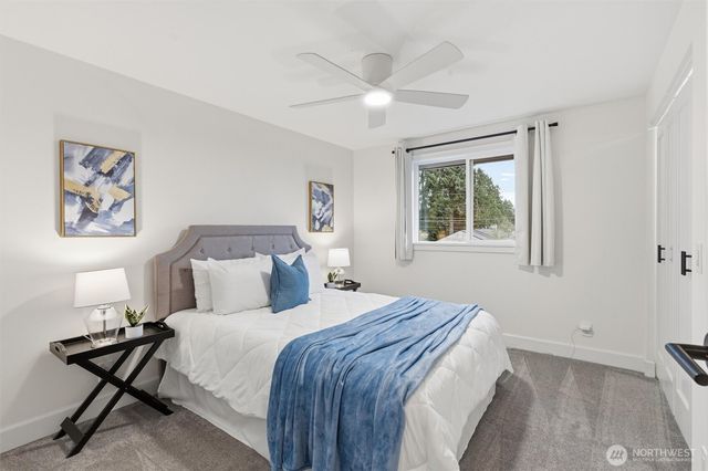 320 NW 110th Street, Seattle, WA 98177