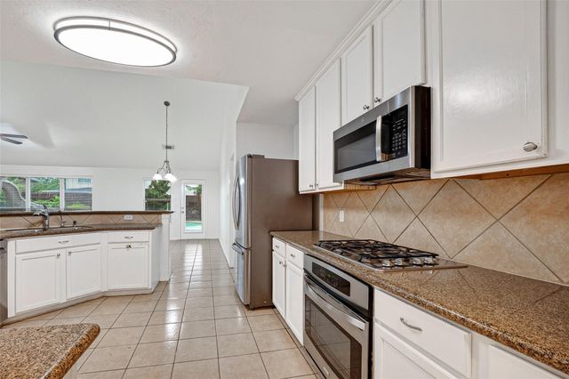 25007 Ivy Trace Ln, Katy, TX 77494