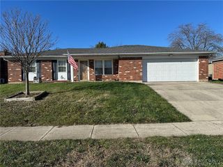 603 Bellaire Drive, Tipp City, OH 45371