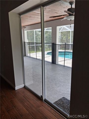 2854 W Castania Drive, Citrus Springs, FL 34434